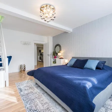 Promenade View Apartment Karlsbad Buitenkant foto