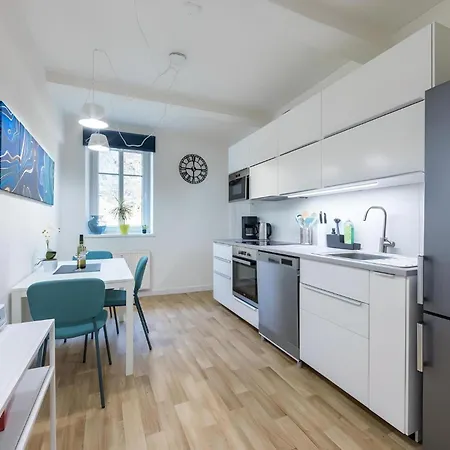 Promenade View Apartment Karlovy Vary Exterior photo