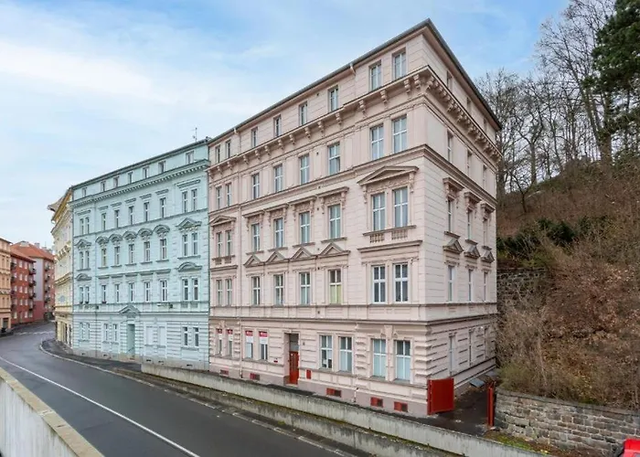 Promenade View Apartment